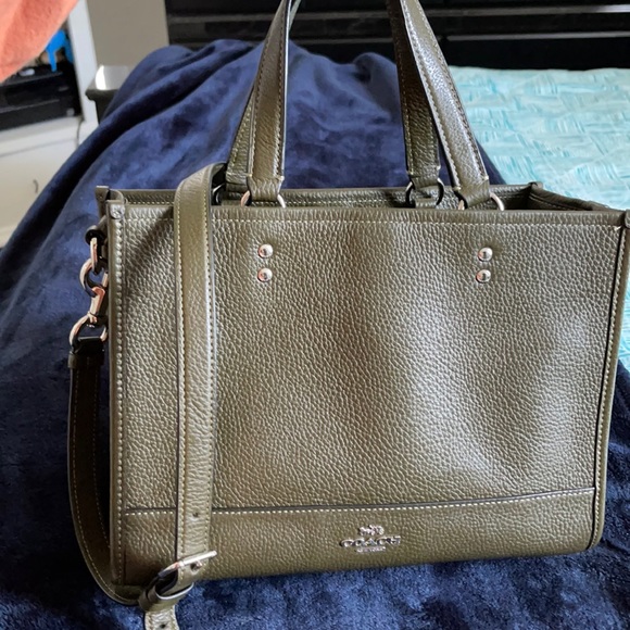 Coach Caryall - Picture 10 of 10